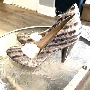 Nine West snake pattern heels